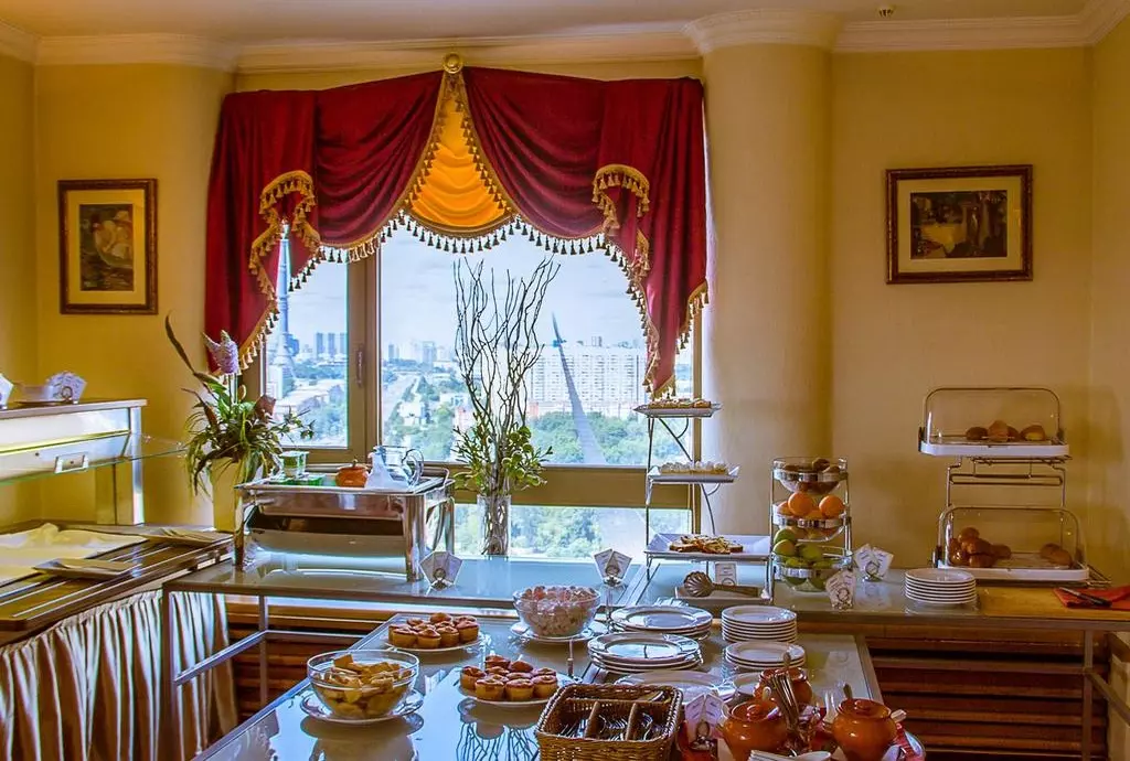 hotel cosmos club moscow_shabavizparvaz_02.jpg